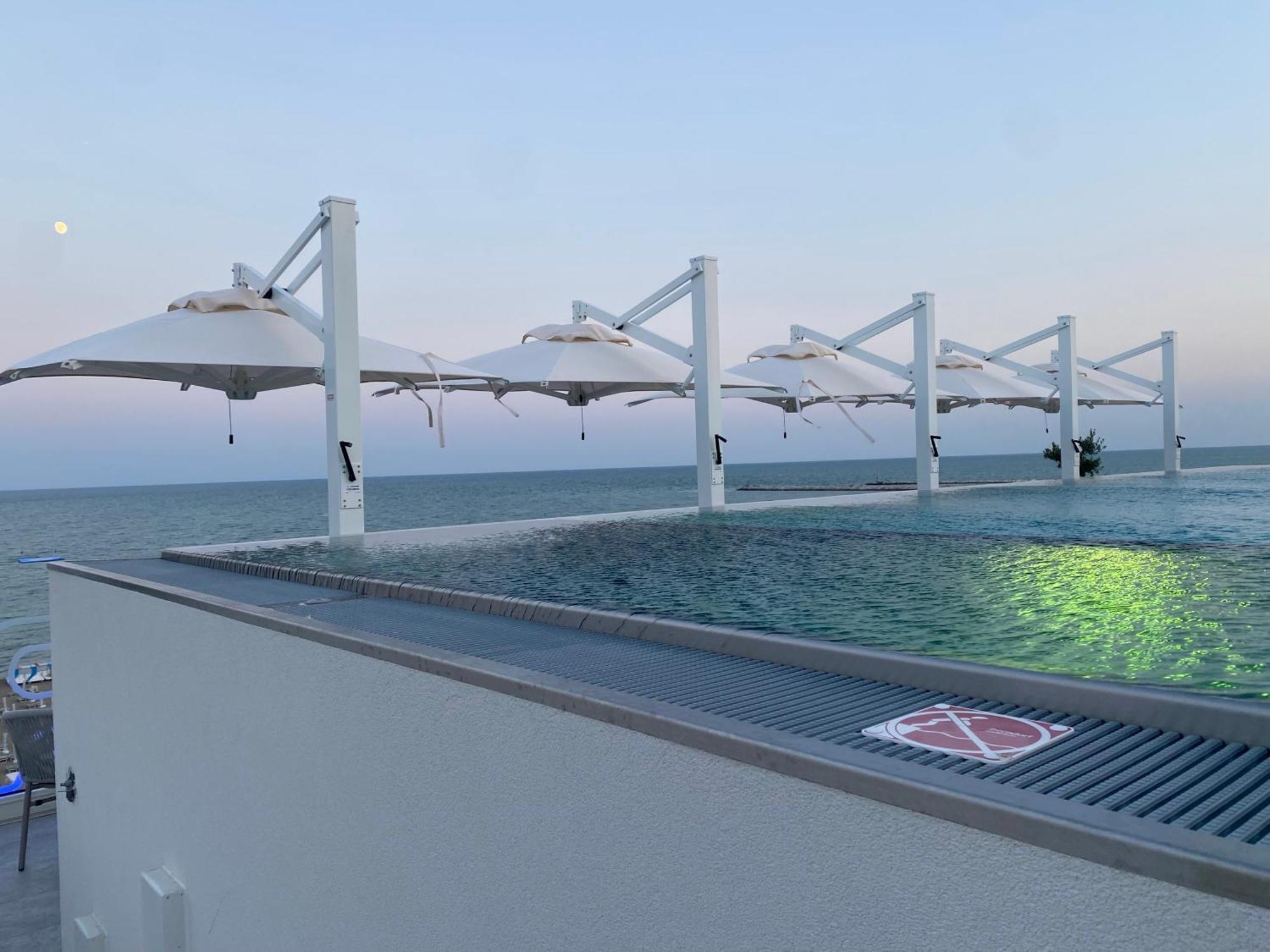 Unico Hotel Caorle Eksteriør bilde